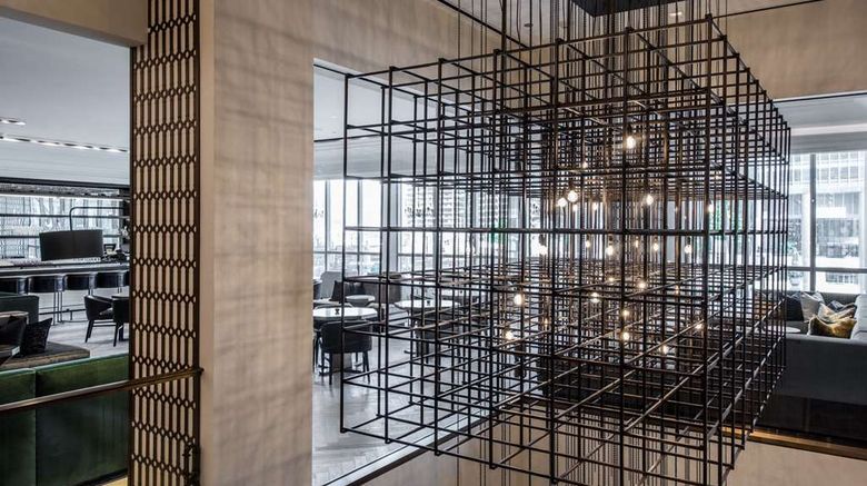 <b>LondonHouse Chicago, Curio Coll. Lobby</b>. Images powered by <a href="https://iceportal.shijigroup.com/" title="IcePortal" target="_blank">IcePortal</a>.