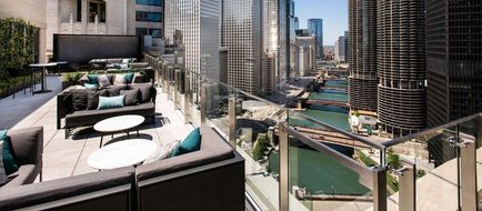 LondonHouse Chicago, Curio Coll. Restaurant