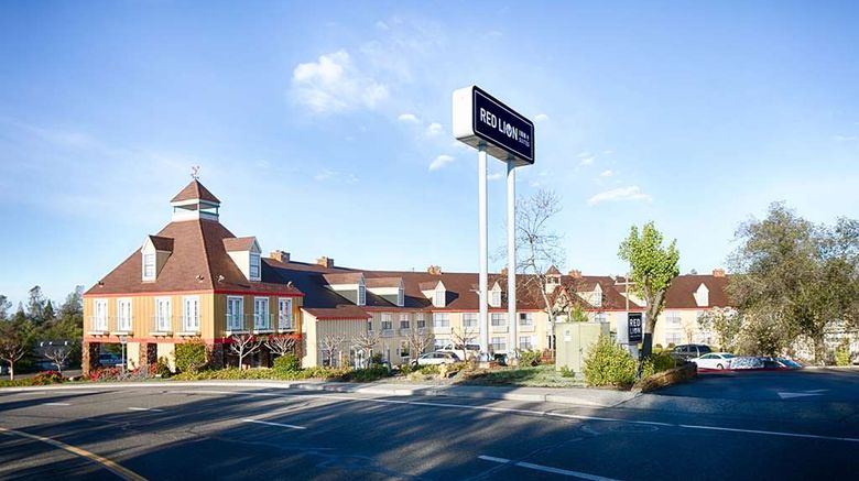 <b>Red Lion Inn & Suites Auburn Exterior</b>. Images powered by <a href="https://iceportal.shijigroup.com/" title="IcePortal" target="_blank">IcePortal</a>.