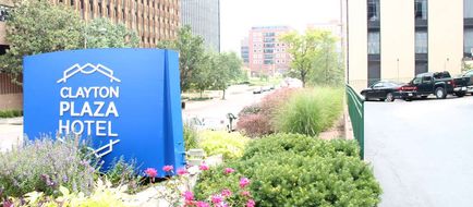 Clayton Plaza Hotel Exterior