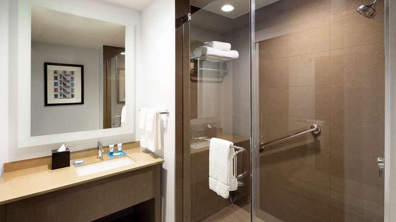 <b>Hyatt House Dallas/Frisco Room</b>. Images powered by <a href="https://iceportal.shijigroup.com/" title="IcePortal" target="_blank">IcePortal</a>.