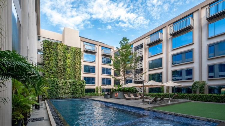 Hyatt Centric Candolim Goa Pool