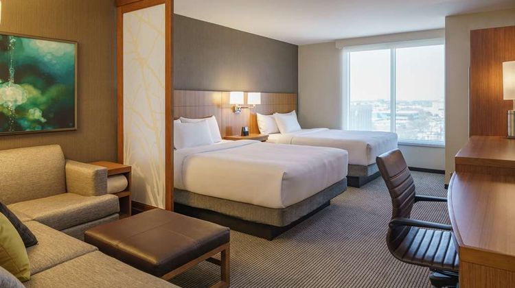 Hyatt Place Houston/Galleria Room