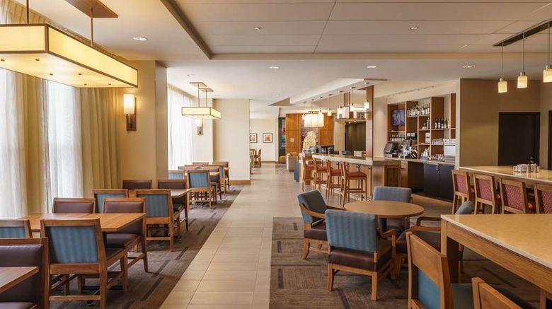 <b>Hyatt Place Houston/Galleria Lobby</b>. Images powered by <a href="https://iceportal.shijigroup.com/" title="IcePortal" target="_blank">IcePortal</a>.