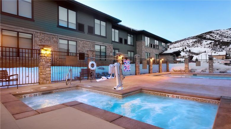 <b>Hyatt Place Park City Pool</b>. Images powered by <a href="https://iceportal.shijigroup.com/" title="IcePortal" target="_blank">IcePortal</a>.