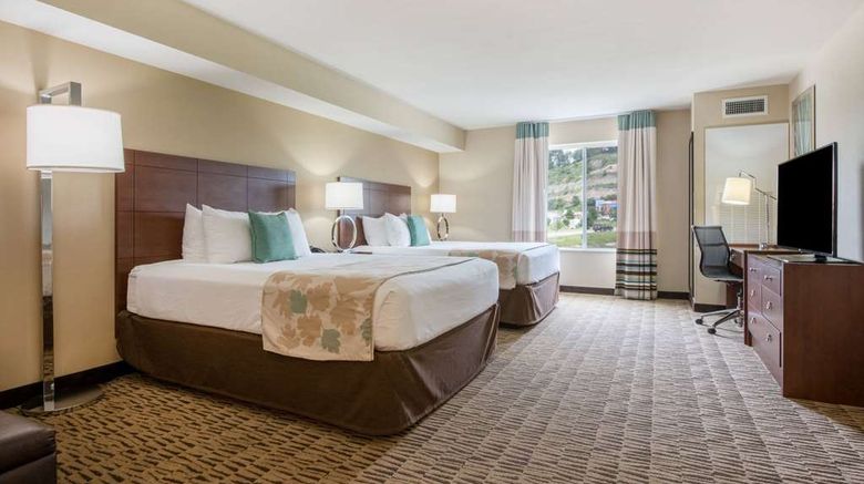 <b>Hawthorn Suites by Wyndham Bridgeport Room</b>. Images powered by <a href="https://iceportal.shijigroup.com/" title="IcePortal" target="_blank">IcePortal</a>.