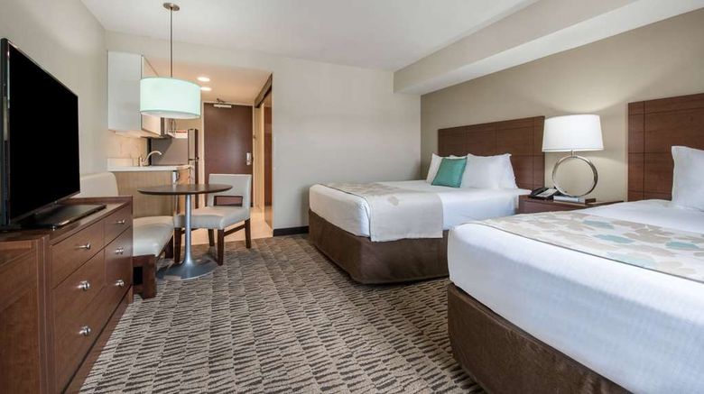 <b>Hawthorn Suites by Wyndham Bridgeport Room</b>. Images powered by <a href="https://iceportal.shijigroup.com/" title="IcePortal" target="_blank">IcePortal</a>.