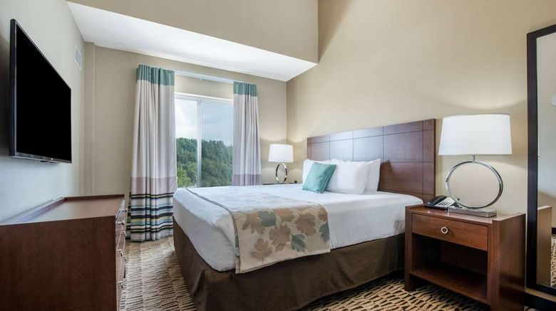 <b>Hawthorn Suites by Wyndham Bridgeport Room</b>. Images powered by <a href="https://iceportal.shijigroup.com/" title="IcePortal" target="_blank">IcePortal</a>.