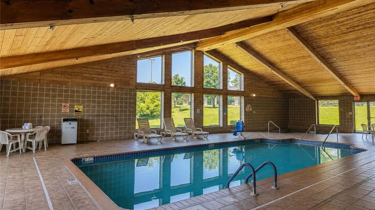Ramada Platte City KCI Airport Pool