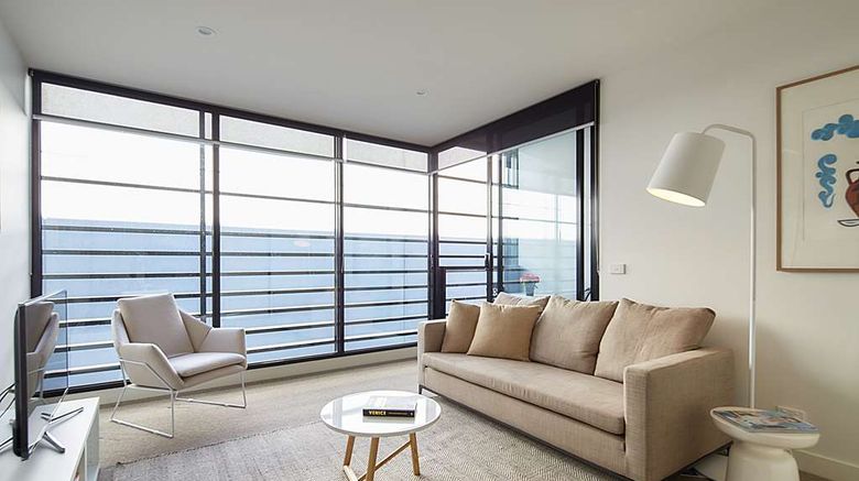 <b>381 Cremorne Room</b>. Images powered by <a href="https://iceportal.shijigroup.com/" title="IcePortal" target="_blank">IcePortal</a>.