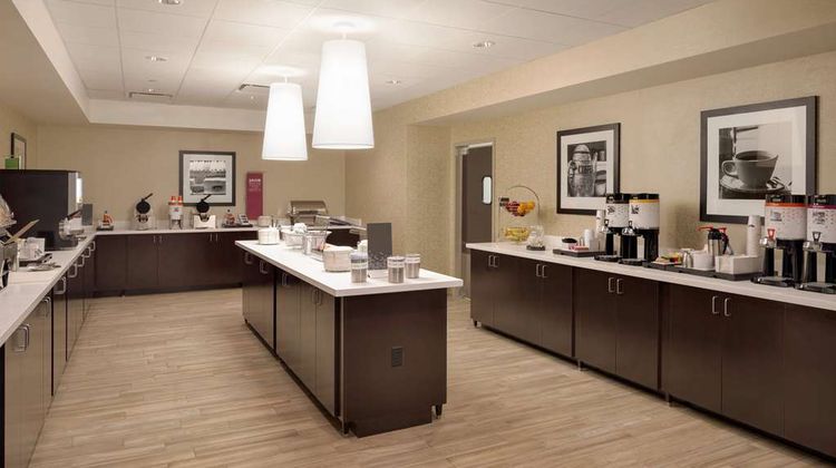 Hampton Inn & Suites Chicago O'Hare Restaurant