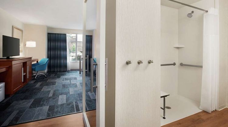 Hampton Inn & Suites Chicago O'Hare Room
