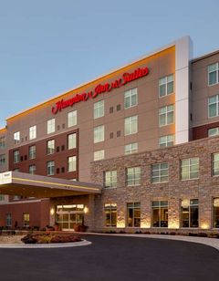 Hampton Inn & Suites Chicago O'Hare