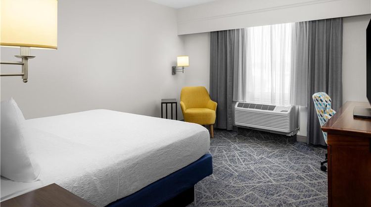 Hampton Inn Lexington Medical Center Room