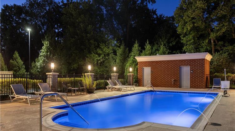 Hampton Inn Lexington Medical Center Pool