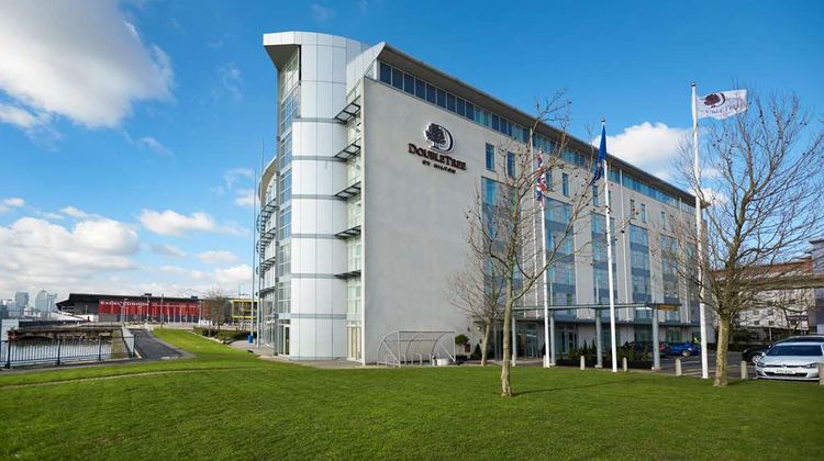 DoubleTree by Hilton London ExCeL Exterior