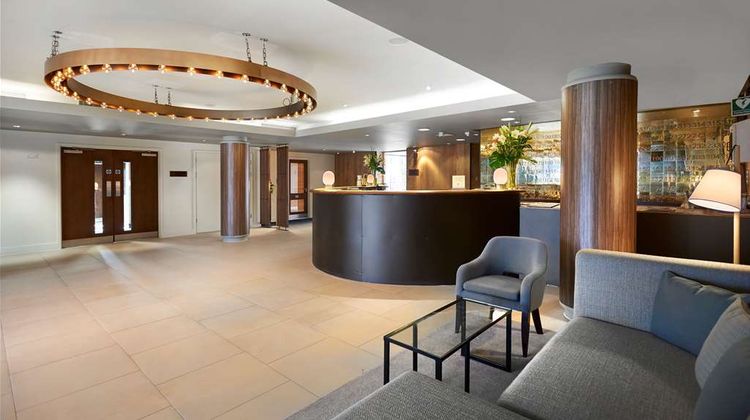 DoubleTree by Hilton London ExCeL Lobby