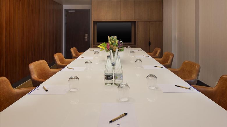<b>DoubleTree by Hilton London ExCeL Meeting</b>. Images powered by <a href="https://iceportal.shijigroup.com/" title="IcePortal" target="_blank">IcePortal</a>.