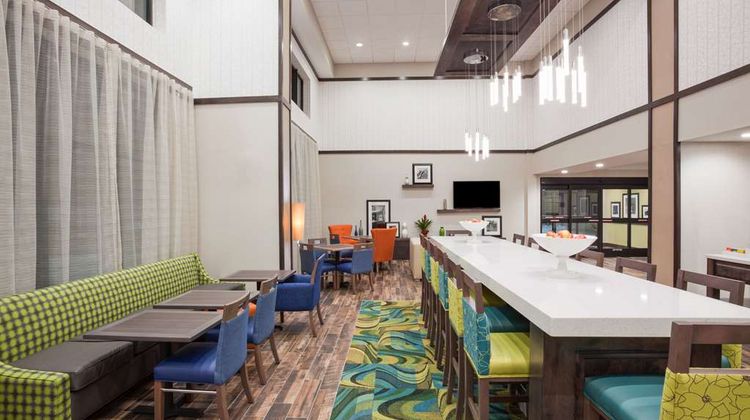 Hampton Inn & Suites Sioux City South Lobby