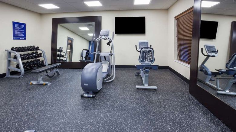 <b>Hampton Inn & Suites Sioux City South Health</b>. Images powered by <a href="https://iceportal.shijigroup.com/" title="IcePortal" target="_blank">IcePortal</a>.