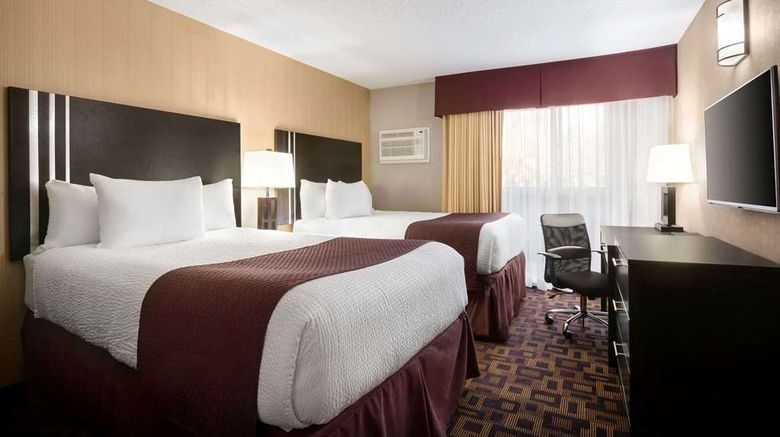 <b>Days Inn Sylvan Lake Room</b>. Images powered by <a href="https://iceportal.shijigroup.com/" title="IcePortal" target="_blank">IcePortal</a>.