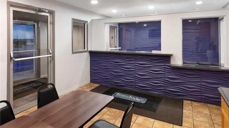 <b>Travelodge New Braunfels Lobby</b>. Images powered by <a href="https://iceportal.shijigroup.com/" title="IcePortal" target="_blank">IcePortal</a>.