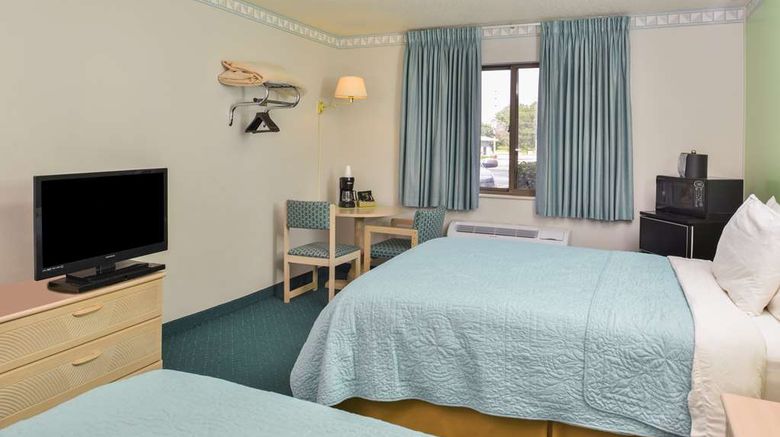 <b>Americas Best Value Inn & Suites Room</b>. Images powered by <a href="https://iceportal.shijigroup.com/" title="IcePortal" target="_blank">IcePortal</a>.