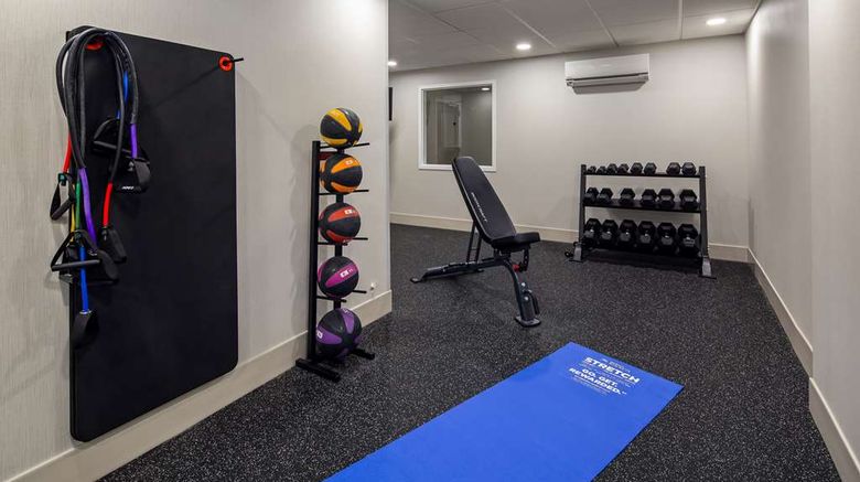 <b>Best Western Hampshire Inn Health</b>. Images powered by <a href="https://iceportal.shijigroup.com/" title="IcePortal" target="_blank">IcePortal</a>.