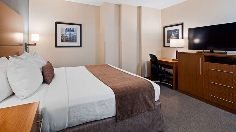 <b>Best Western Plus Philadelphia Conv Ctr Room</b>. Images powered by <a href="https://iceportal.shijigroup.com/" title="IcePortal" target="_blank">IcePortal</a>.