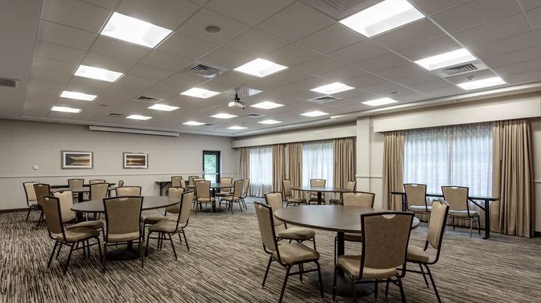 <b>Best Western Plus The Hammondsport Hotel Ballroom</b>. Images powered by <a href="https://iceportal.shijigroup.com/" title="IcePortal" target="_blank">IcePortal</a>.