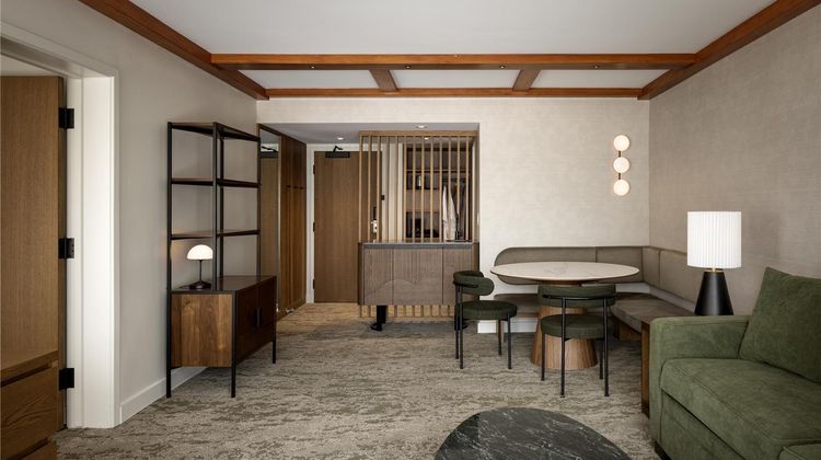 Banff Park Lodge Resort Hotel & Conf Ctr Suite