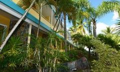 Lindbergh Bay Hotel and Villas