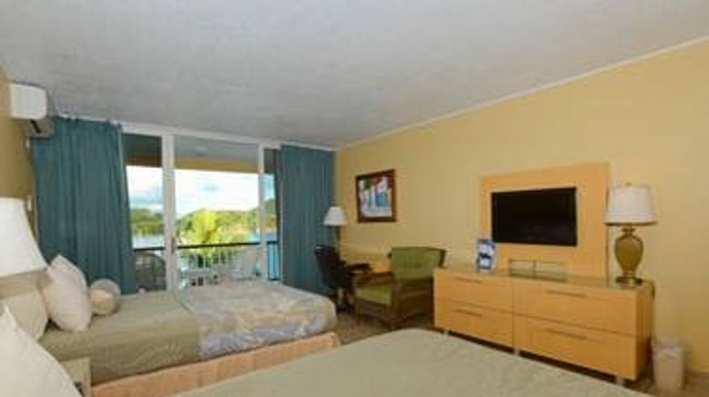 <b>Lindbergh Bay Hotel and Villas Room</b>. Images powered by <a href="https://iceportal.shijigroup.com/" title="IcePortal" target="_blank">IcePortal</a>.