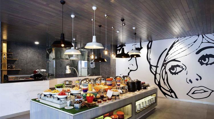 Ibis Styles Jakarta Sunter Restaurant