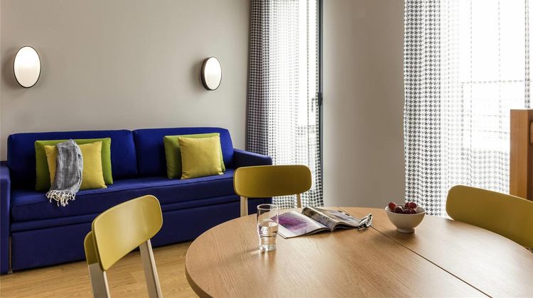 Adagio access Colombes La Defense Room