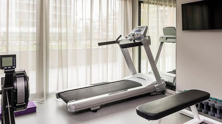 Adagio access Colombes La Defense Other