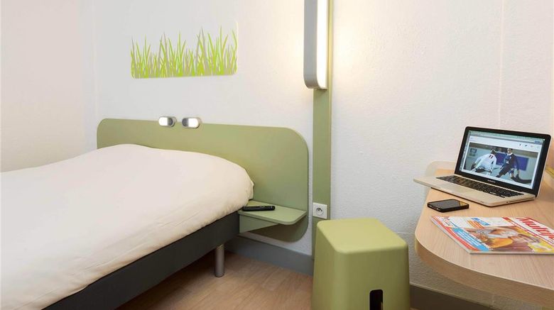 <b>Ibis Budget Beziers Est Room</b>. Images powered by <a href="https://iceportal.shijigroup.com/" title="IcePortal" target="_blank">IcePortal</a>.