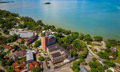 Golden Tulip Essential Belitung