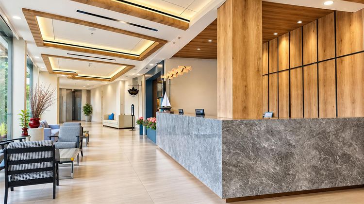 Golden Tulip Essential Belitung Lobby