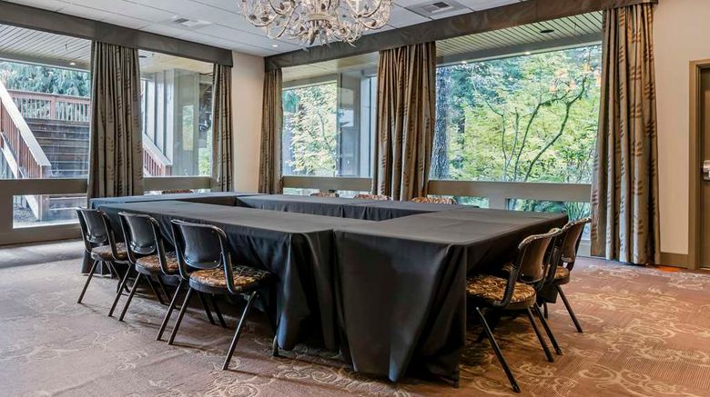<b>Best Western Premier at The Mountain Meeting</b>. Images powered by <a href="https://iceportal.shijigroup.com/" title="IcePortal" target="_blank">IcePortal</a>.