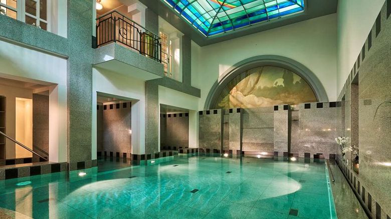 <b>Maison Messmer Baden-Baden Pool</b>. Images powered by <a href="https://iceportal.shijigroup.com/" title="IcePortal" target="_blank">IcePortal</a>.