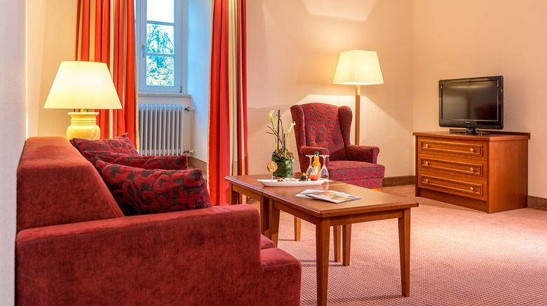 <b>Dorint Resort & Spa Bad Brueckenau Suite</b>. Images powered by <a href="https://iceportal.shijigroup.com/" title="IcePortal" target="_blank">IcePortal</a>.