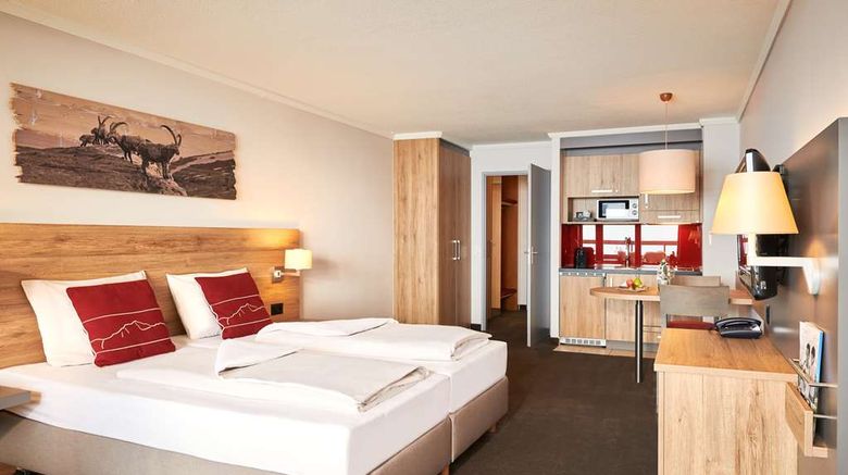 <b>Dorint Bluemlisalp Beatenberg/Interlaken Room</b>. Images powered by <a href="https://iceportal.shijigroup.com/" title="IcePortal" target="_blank">IcePortal</a>.
