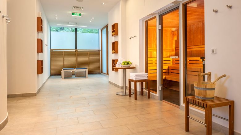 <b>Dorint Hotel Am Main Taunus Frankfurt Spa</b>. Images powered by <a href="https://iceportal.shijigroup.com/" title="IcePortal" target="_blank">IcePortal</a>.