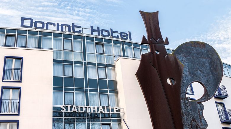 <b>Dorint Kongresshotel Duesseldorf/Neuss Exterior</b>. Images powered by <a href="https://iceportal.shijigroup.com/" title="IcePortal" target="_blank">IcePortal</a>.