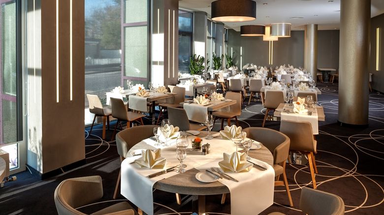 <b>Essential by Dorint Hotel Frankfurt Niederrad Restaurant</b>. Images powered by <a href="https://iceportal.shijigroup.com/" title="IcePortal" target="_blank">IcePortal</a>.