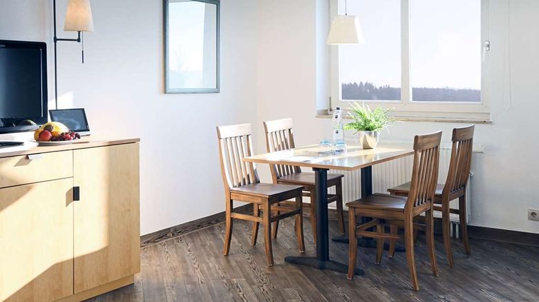 <b>Dorint Sportresort Winterberg Room</b>. Images powered by <a href="https://iceportal.shijigroup.com/" title="IcePortal" target="_blank">IcePortal</a>.