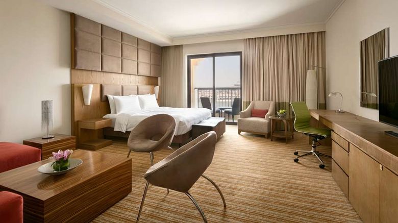 <b>Traders Hotel Suite</b>. Images powered by <a href="https://iceportal.shijigroup.com/" title="IcePortal" target="_blank">IcePortal</a>.