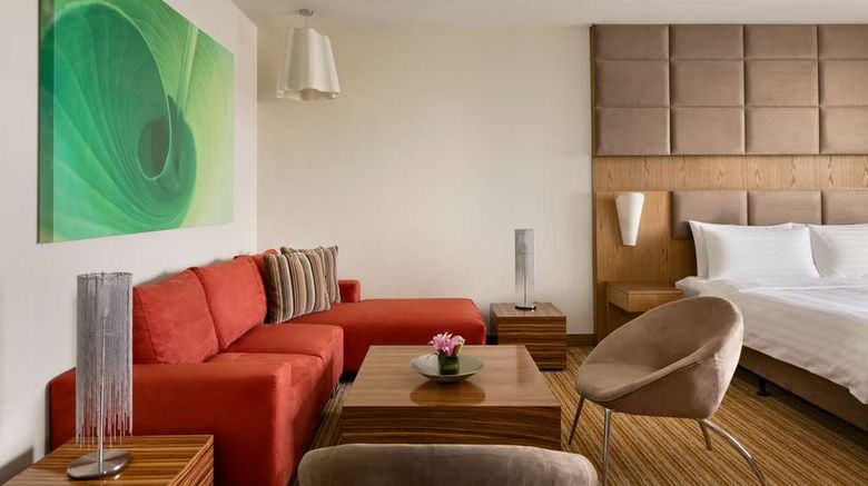 <b>Traders Hotel Suite</b>. Images powered by <a href="https://iceportal.shijigroup.com/" title="IcePortal" target="_blank">IcePortal</a>.