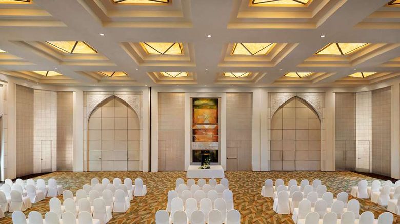 <b>Shangri-La Hotel Dubai Meeting</b>. Images powered by <a href="https://iceportal.shijigroup.com/" title="IcePortal" target="_blank">IcePortal</a>.